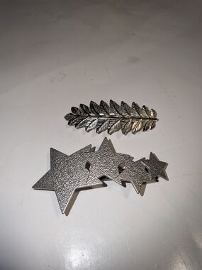 Silver Star and Leaf Brooches - Metal Hair Clips